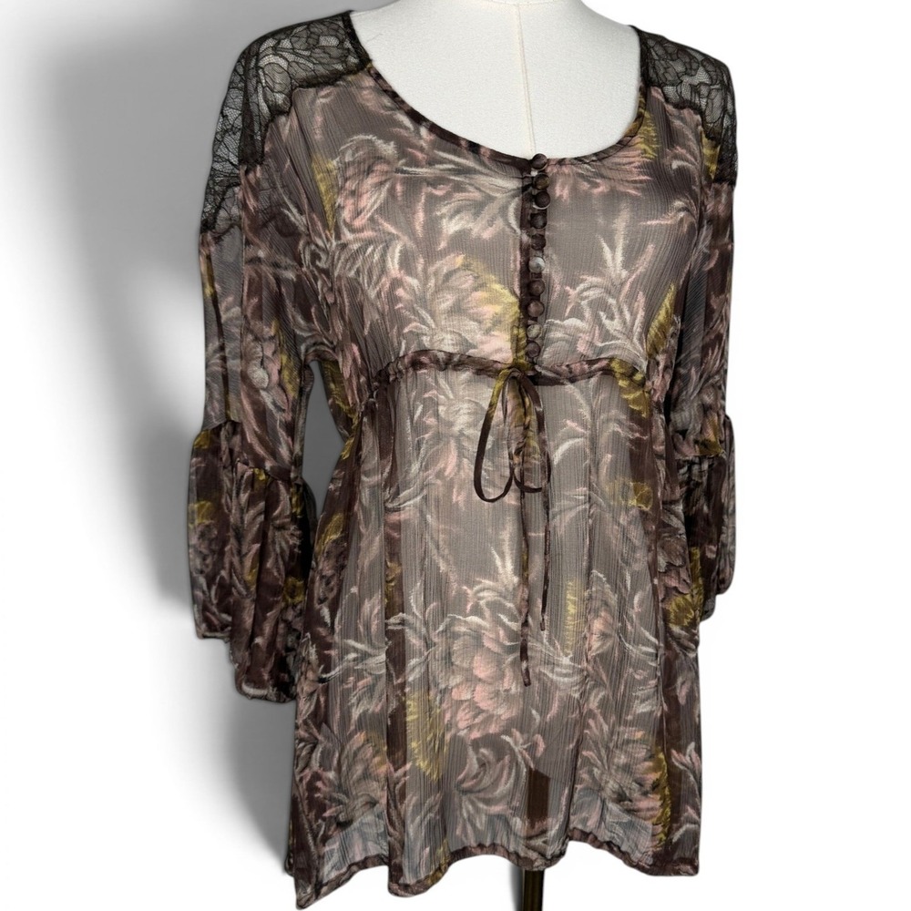 BCBGMAXAZRIA Y2K Sheer Silk Floral Lace Empire Waist Top XS Boho Ethereal